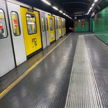 Freddo: stazione museo della metro aperta di notte