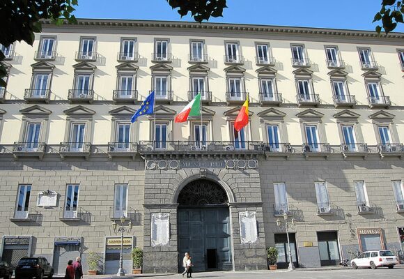 Napoli. La Giunta Municipale approva il bilancio preventivo