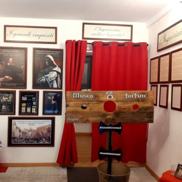 Napoli. Viaggio nel passato lungo i Decumani: Museo delle Torture  e la straordinaria collezione