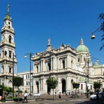 Supplica a Pompei per l’Ucraina. In migliaia a pregare per la pace