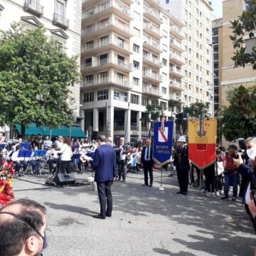 Napoli. Trentennale strage di Capaci, stamane in Piazza Municipio associazioni Comune e Regione hanno commemorato i giudici Falcone e Borsellino