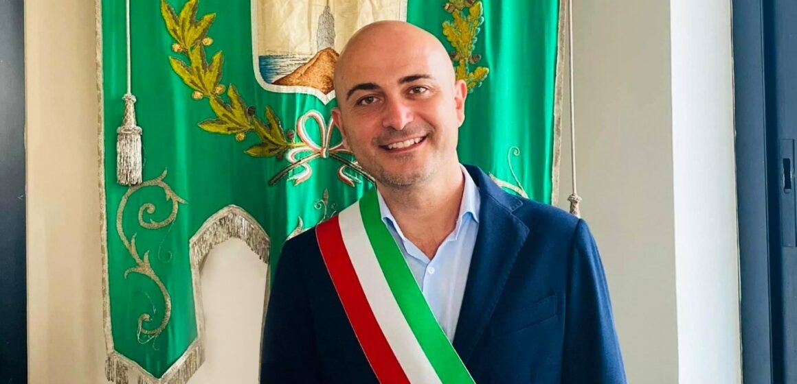 Volla. PNRR, il sindaco Di Costanzo: “Finanziamento di 600,000€ per la transizione digitale con aggiornamento del sito”