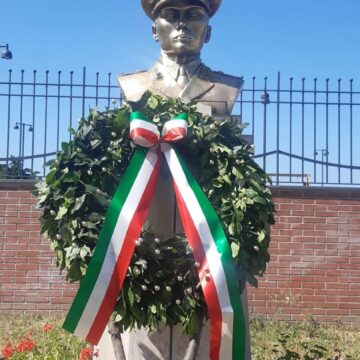 San Sebastiano al Vesuvio. Restaurata la statua in memoria di Salvo d’Acquisto