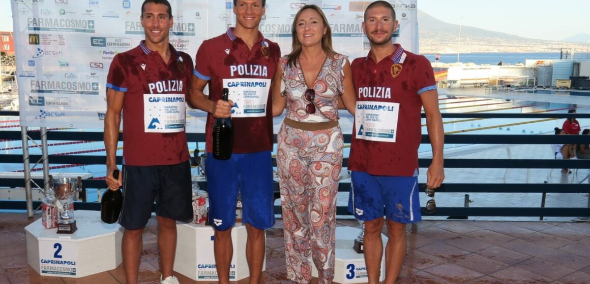 Napoli. Nuoto, Alessio Occhipinti vince la 57esima edizione della Capri Napoli. Secondo il cercolese Mario Sanzullo