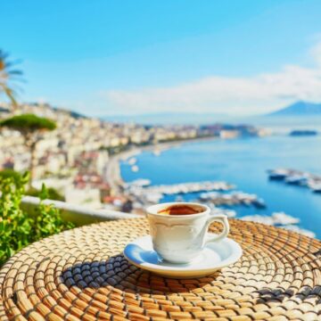 Napoli. Comune,  arrivano la giornata del caffè il 10 dicembre e quella del baccalà  il 1° dicembre . Lo ha deciso la Giunta Manfredi