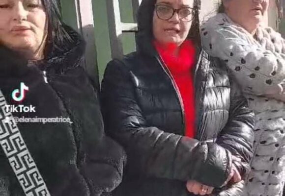 Cercola. Le nuove “Mamme Coraggio” dei disabili gravissimi annunciano una mobilitazione in piazza della Libertà. Domani alle 10,00 fuori al Municipio.