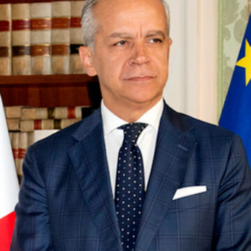 Piantedosi annuncia :”A Napoli in arrivo 100 uomini delle forze dell’ordine. Sicurezza dei cittadini, priorità.”