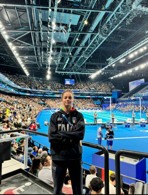 Olimpiadi. Nuoto, la bacolese Di Carlo: ” La gara è stata bellissima, bisogna accettare il verdetto dei giudici”. E’ stata vittima di un’ingiustizia, aveva ottenuto  personale e semifinale olimpica