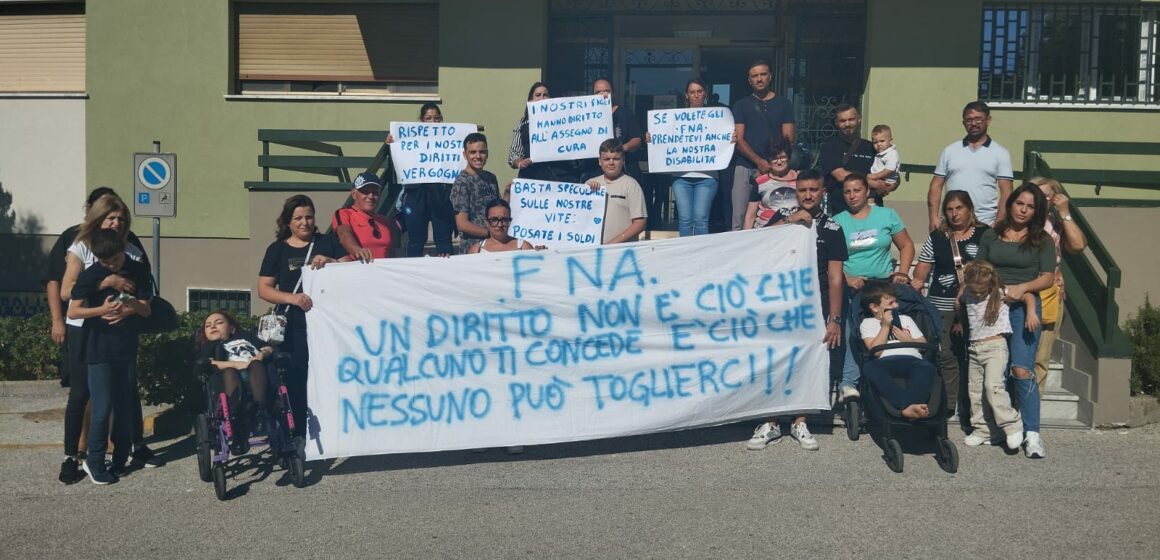 Ambito Sociale n.24, Mamme Coraggio malati gravissimi “Fate presto!”. Liquidate solo 4 delle 10 mensilità arretrate, dalla Regione Campania non arriva nulla