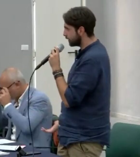 Cercola. Monnezzopoli, il sindaco Biagio Rossi: “Mi turba quanto mi hanno riferito a voce quelli della Teknoservice!”, replica  Marco Picardi: “Chi ‘gestisce’ oggi i rifiuti con te è lo stesso gruppo politico di ieri”