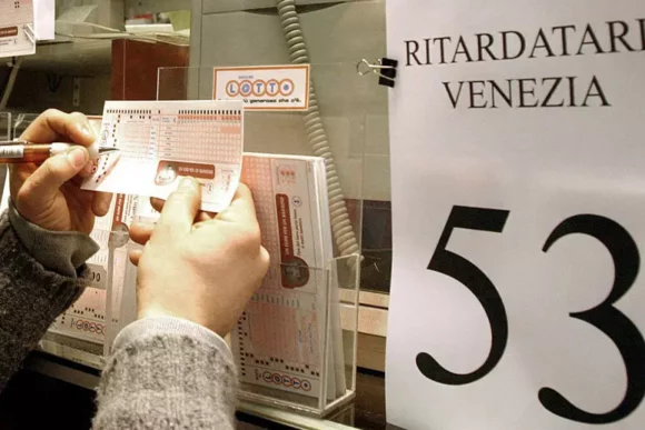 Lotto, ‘colpo’ da 620mila euro a San Sebastiano del Vesuvio