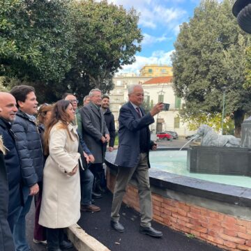 Napoli. Rimessa in funzione la Fontana degli incanti a Posillipo