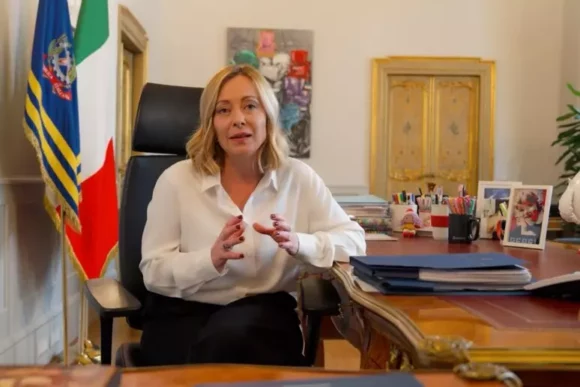 Terremoto. Giorgia Meloni monitora evolversi situazione Campi Flegrei. In stretto contatto con Musumeci, Mantovano e Protezione civile