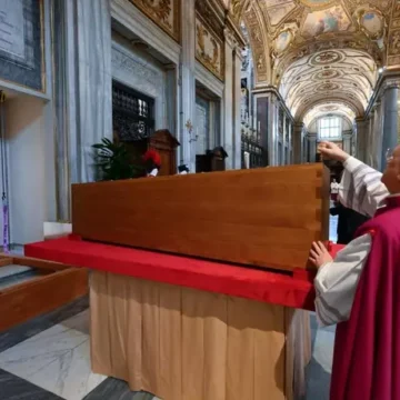 Roma. Funerali Papa Francesco. Il mondo a San Pietro, 400mila per l’addio al Pontefice