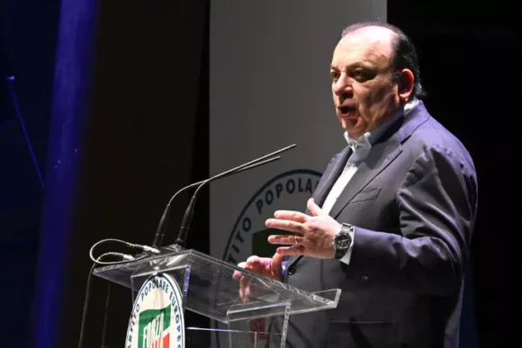 Elezioni Regione Campania: Martusciello (FI), candidato civico è scelta migliore