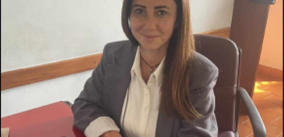 Cercola. Riesplode la  ‘Candidatopoli’, Giulia Tavolaro nominata ‘Garante dei Diritti  Diversamente Abili’ per il Comune, fu candidata in ‘Uniamo Cercola’. ‘Bocciato’  l’ex sindaco Pasquale Tammaro