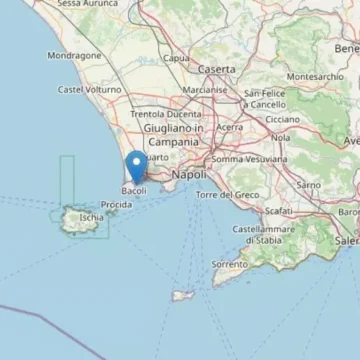 Campi Flegrei. Scossa di magnitudo 4.6 avvertita alle 12,47. La più violenta degli ultimi 40 anni. Paura in tutta la città di Napoli