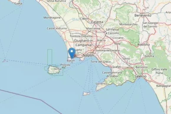 Campi Flegrei. Scossa di magnitudo 4.6 avvertita alle 12,47. La più violenta degli ultimi 40 anni. Paura in tutta la città di Napoli