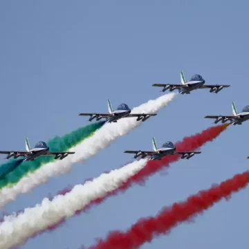 Festa della Repubblica. L’omaggio di Mattarella all’Altare della Patria: ‘Con il Referendum l’Italia ha scelto la pace e la libertà’
