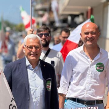 ‘Patto per Volla’  nel pieno caos politico. Nomina della Giunta al palo,  ‘Moderati per Volla’ si spacca  sul presidente del consiglio comunale. Il sindaco Di Costanzo avrebbe tentato  di ‘fregare’ Gennaro De Simone ‘imponendo’ Del Vecchio assessore