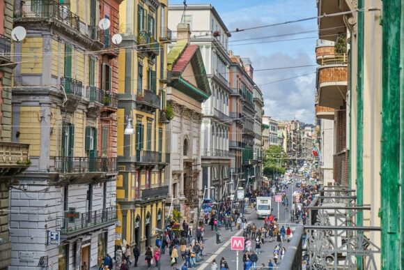 Napoli. Via Toledo, approvato progetto manutenzione tra piazza Carità e piazza Trieste e Trento: finanziamento di oltre 3 milioni, al via lavori entro novembre