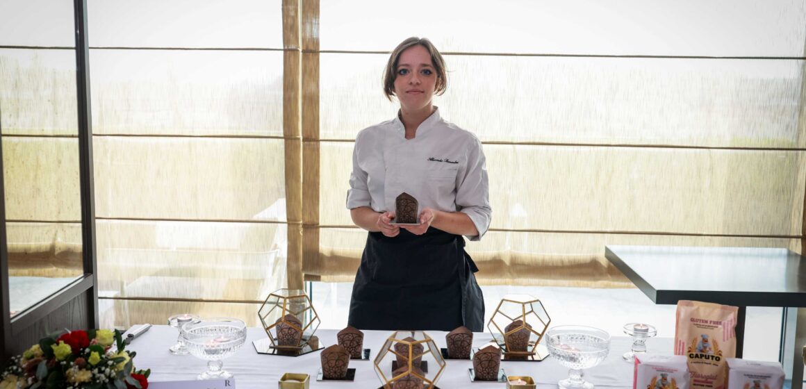 Alessandra Bernardini si aggiudica l’ottava edizione di “San Gennà…Un Dolce per San Gennaro” by Mulino Caputo con “Pucundria – Il miracolo è nel ritorno”