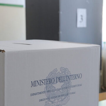 In Campania si vota per la Regione il 23 e 24 novembre. De Luca ha deciso