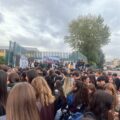 Napoli. Classi sovraffollate  e mancanze di acqua.  Maxi-sciopero al Liceo Calamandrei di Ponticelli, partecipano alla mobilitazione tutte le 65 classi dell’istituto