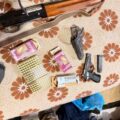 Napoli. Ponticelli, armi e rifiuti nell’autocarrozzeria abusiva, sequestro della Polizia Locale