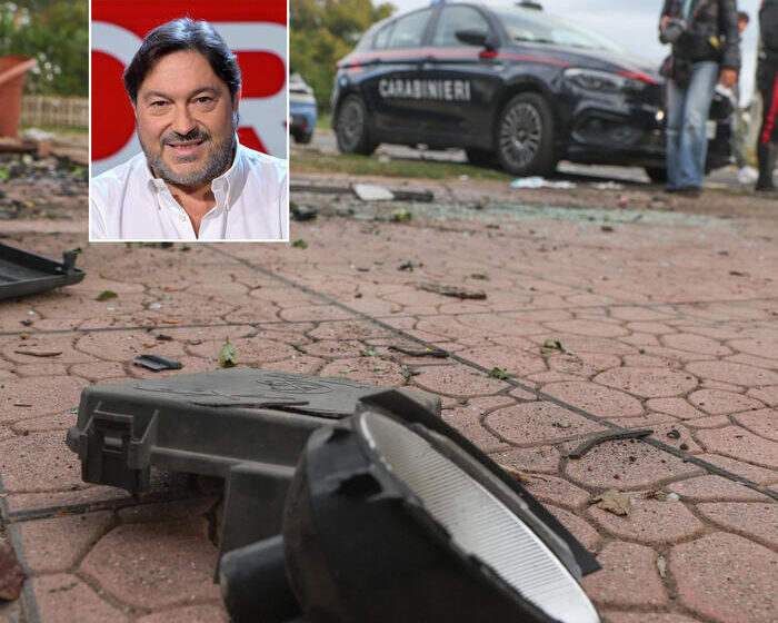 Bomba distrugge l’auto di Sigfrido Ranucci (Report) che denuncia:  ‘contro di me un salto di qualità preoccupante’