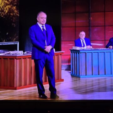 Su La7 stasera ‘Lezioni di Mafie’ di Nicola Gratteri. Dai vicoli di Napoli al carcere di  Nisida, ecco il racconto del Procuratore