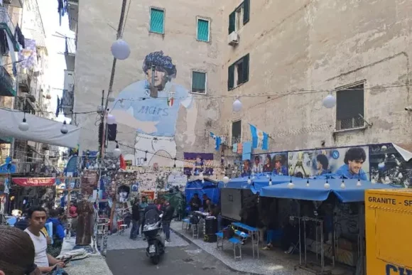 Napoli. “Largo Maradona”, incontro in Comune per farne uno spazio pubblico in convenzione con i privati