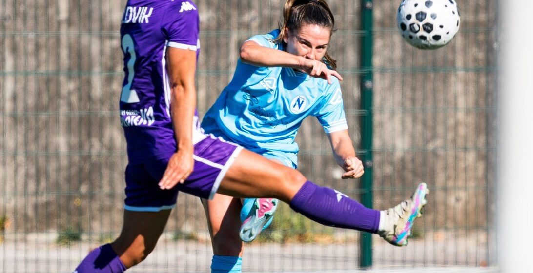 Serie A  calcio femminile. Debutto vincente del Napoli sulla Fiorentina, allo stadio comunale Giuseppe Piccolo di Cercola decisivo il  goal della danese Cecilie Fløe Nielsen