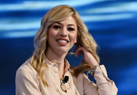 maria rosaria boccia dimensione bandecchi Dopo notifica secondo avviso di garanzia Maria Rosaria boccia (Dimensione Bandecchi) ritira la sua candidatura al consiglio regionale della Campania