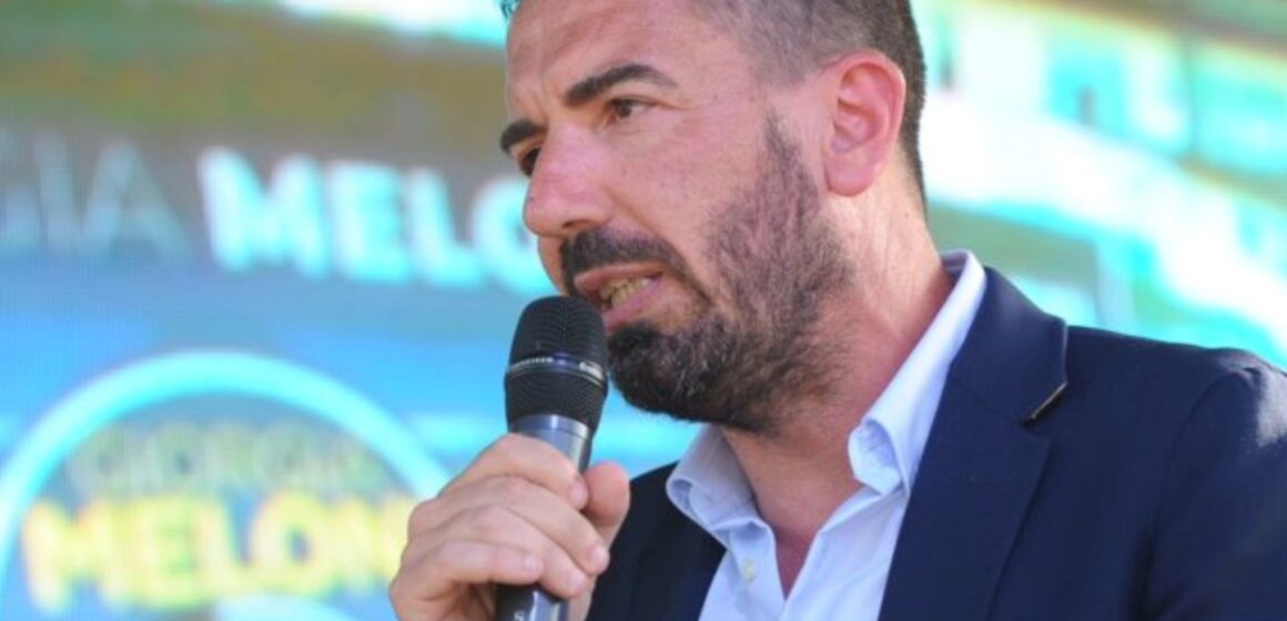 Campania, Ruspandini (Fratelli d’Italia): “La sinistra non si indigna dell’endorsement dell’ex brigatista rosso Aprea per Fico?”,  decisa presa di posizione del vicecapogruppo alla Camera di Fratelli d’Italia