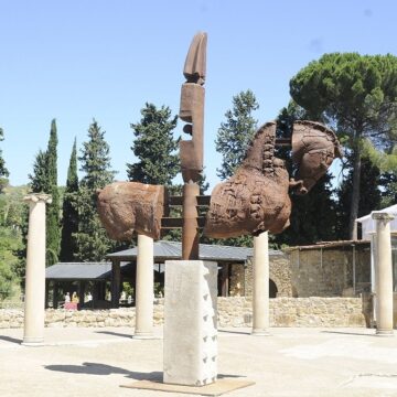 Tra dicembre e gennaio l’arte non va in vacanza: tra alberi di Natale e l’arrivo della Befana ecco alcune mostre in corso in Italia 