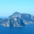 Isola di Capri. Stop dei botti di Capodanno, divieto fino alla Befana
