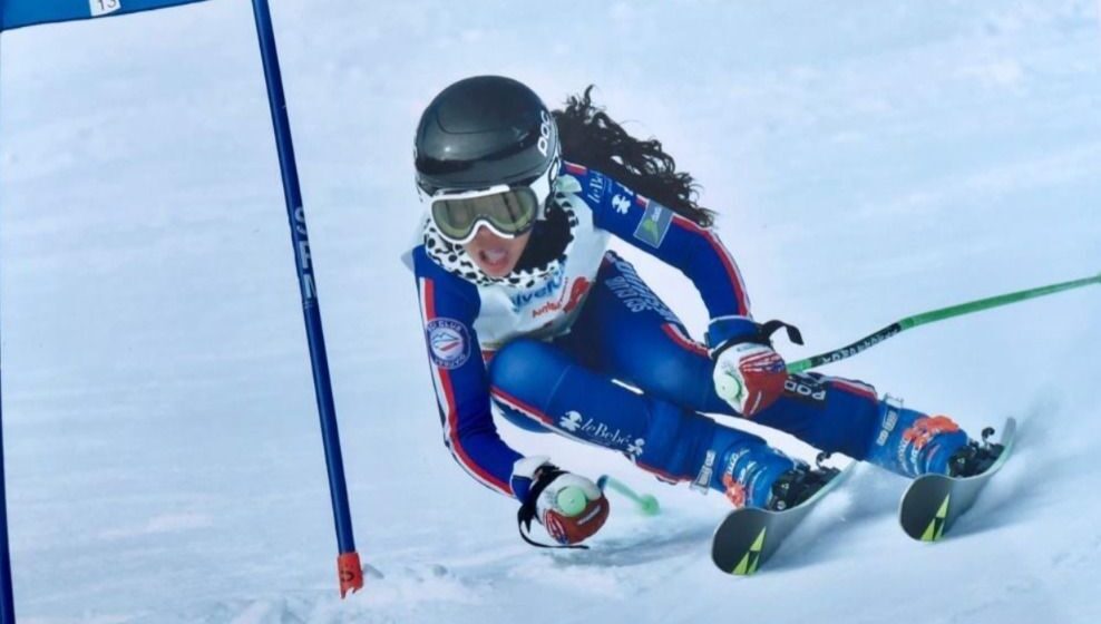 Coppa del Mondo di Sci. Domenica –  28 dicembre –   si fa la Storia: Giada D’Antonio, 16enne napoletana di San Sebastiano al Vesuvio, sarà la prima partenopea a gareggiare nel circuito mondiale. Diretta  Rai