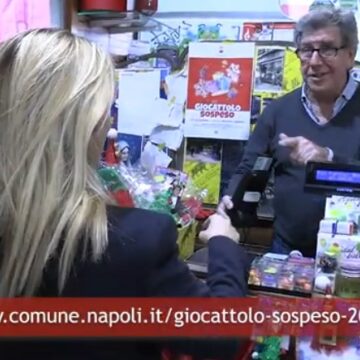 napoli giocattolo sospeso Napoli. Torna ‘Giocattolo Sospeso’, il Natale di solidarietà del Comune