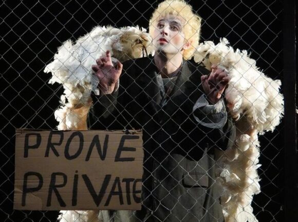 Davide Iodice, il mio diverso? Un angelo caduto dal cielo. Il regista vesuciano al Teatro Massimo di Cagliari con Vizita