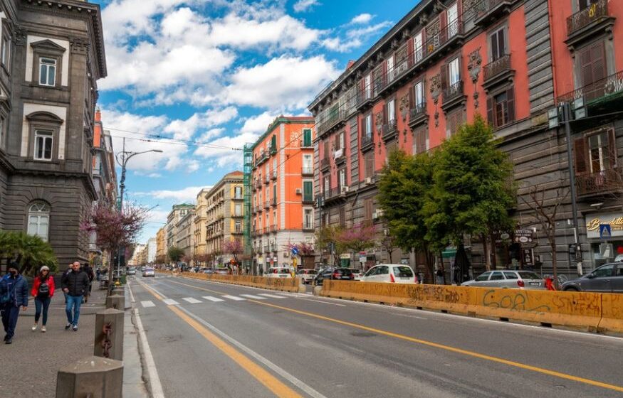 xr:d:DAFwxNU0H7c:2,j:8817327633071769470,t:23100912 Napoli. Al via i lavori su Corso Umberto I: il dispositivo di circolazione del Comune in vigore fino al 14 maggio 2027