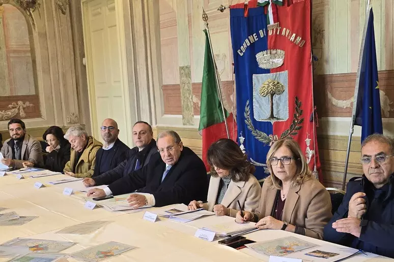 li vesuviane Ottaviano. Accordo tra le polizie locali vesuviane: aumento dei controlli sui territori. Prefetto: “Ora i comuni devono approvare l’accordo”