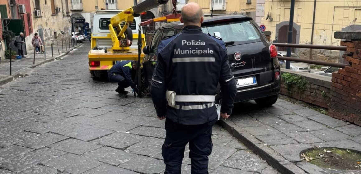 Napoli.  A Pianura e  Rione Sanità, abusivismo edilizio e sicurezza stradale: doppia operazione della Polizia Locale