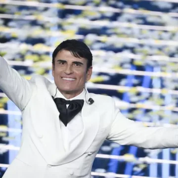 Napoli espugna Sanremo. Sal Da Vinci vince il 76° Festival, nel 2026 Stefano De Martino sarà il nuovo direttore artistico e conduttore